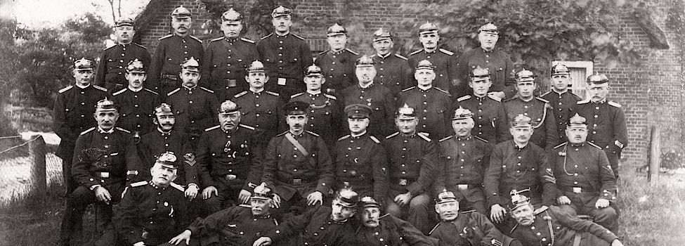 Gruppenbild der Süderender Feuerwehr von 1924